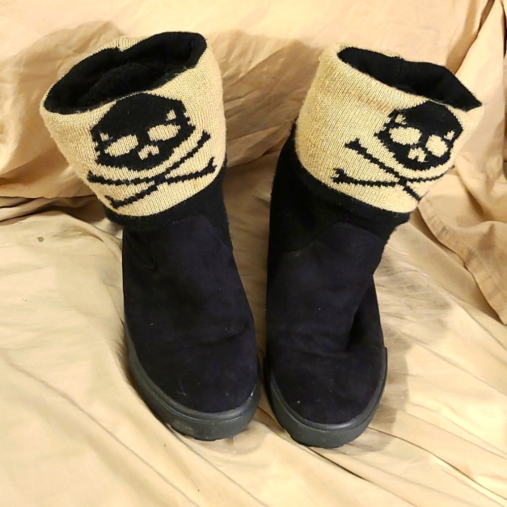 Winter boots